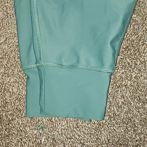 Old Navy Active Powersoft - Picture 6 of 8